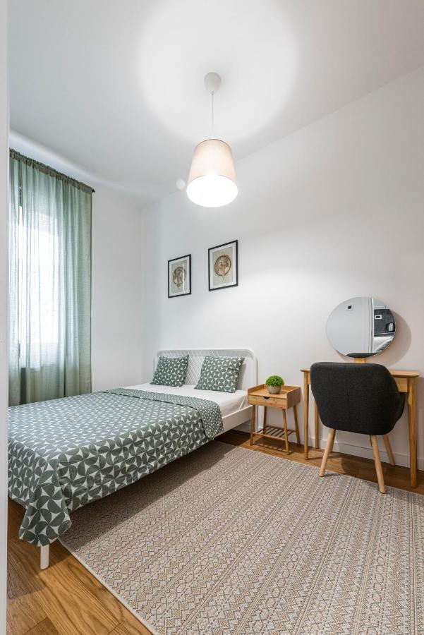 Vertigo One Bedroom Apartment-Free Private Parking Novi Sad Luaran gambar
