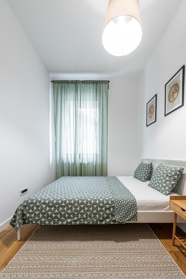 Vertigo One Bedroom Apartment-Free Private Parking Novi Sad Luaran gambar