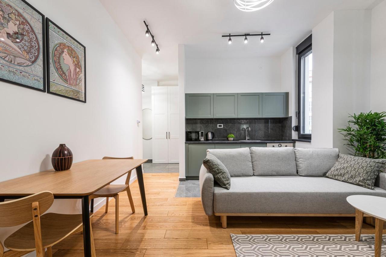 Vertigo One Bedroom Apartment-Free Private Parking Novi Sad Luaran gambar