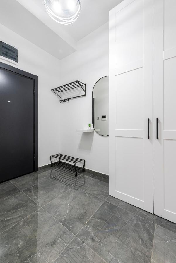 Vertigo One Bedroom Apartment-Free Private Parking Novi Sad Luaran gambar