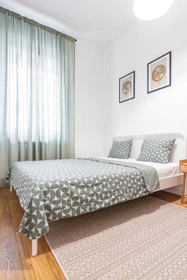 Vertigo One Bedroom Apartment-Free Private Parking Novi Sad Luaran gambar