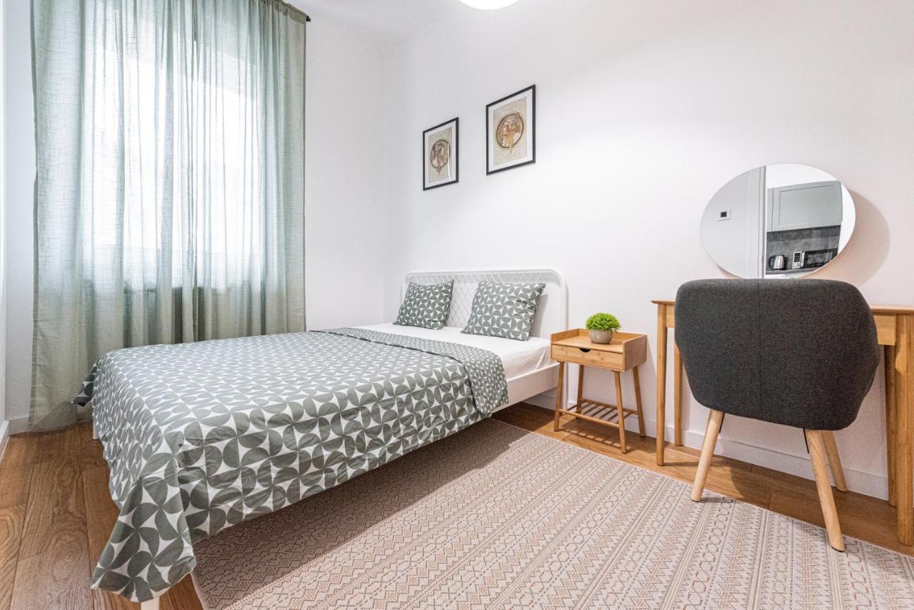 Vertigo One Bedroom Apartment-Free Private Parking Novi Sad Luaran gambar